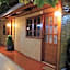 OYO 465 Krung Kao Traveller Lodge
