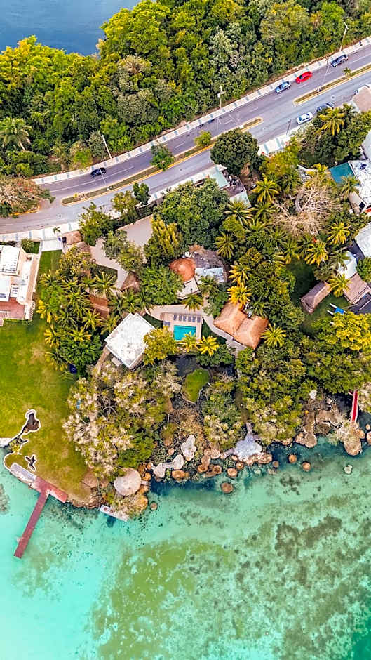 Azulea Bacalar Hotel & Spa - Lagoon Front