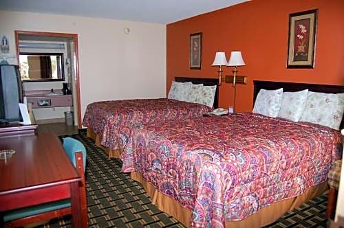 Executive Inn and Suites Springdale