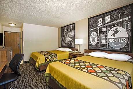 Queen Room with Two Queen Beds - Mobility Access/Non-Smoking
