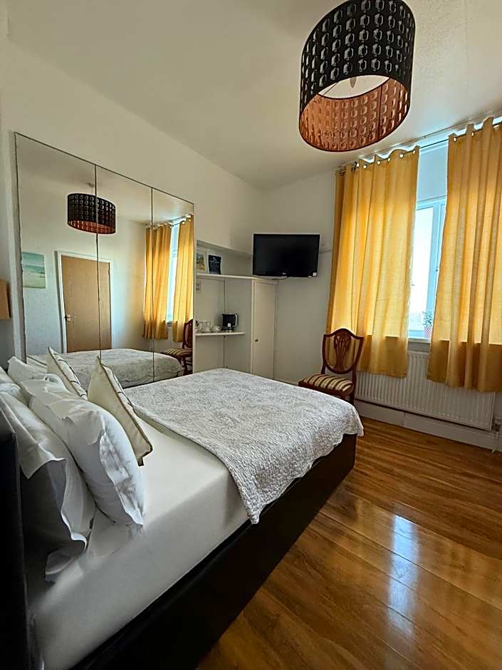 Sid's Restaurant and Bar with Rooms