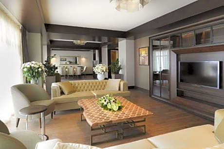 Presidential Suite Room