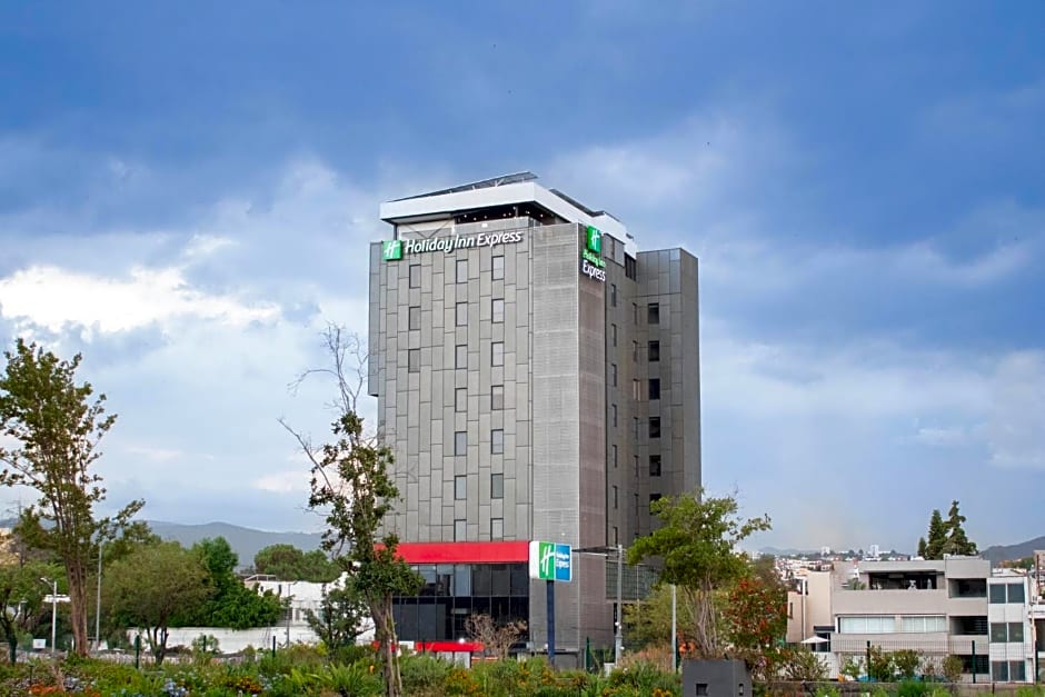 Holiday Inn Express Mexico City Satelite