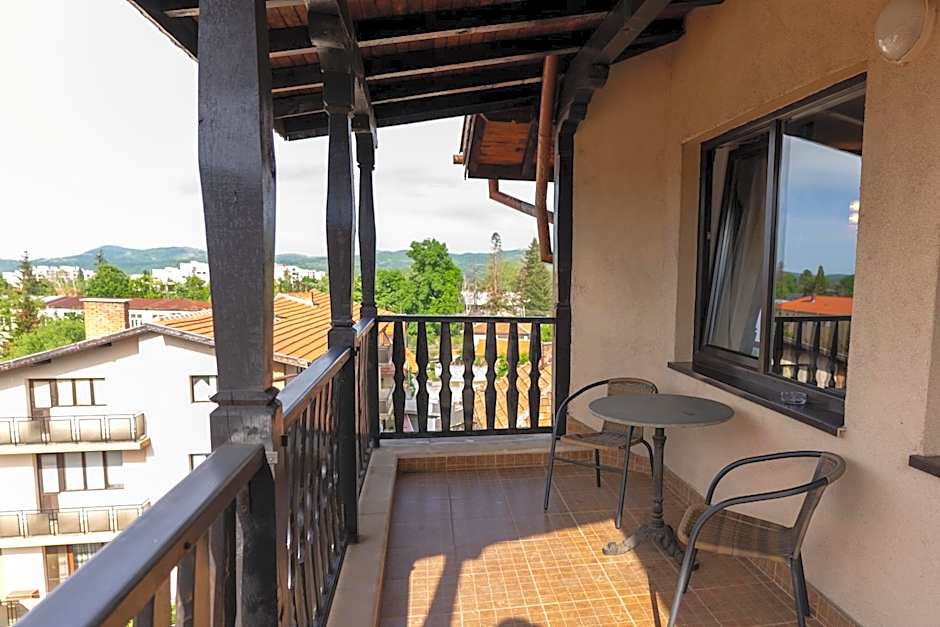 Hotel DEMETRA