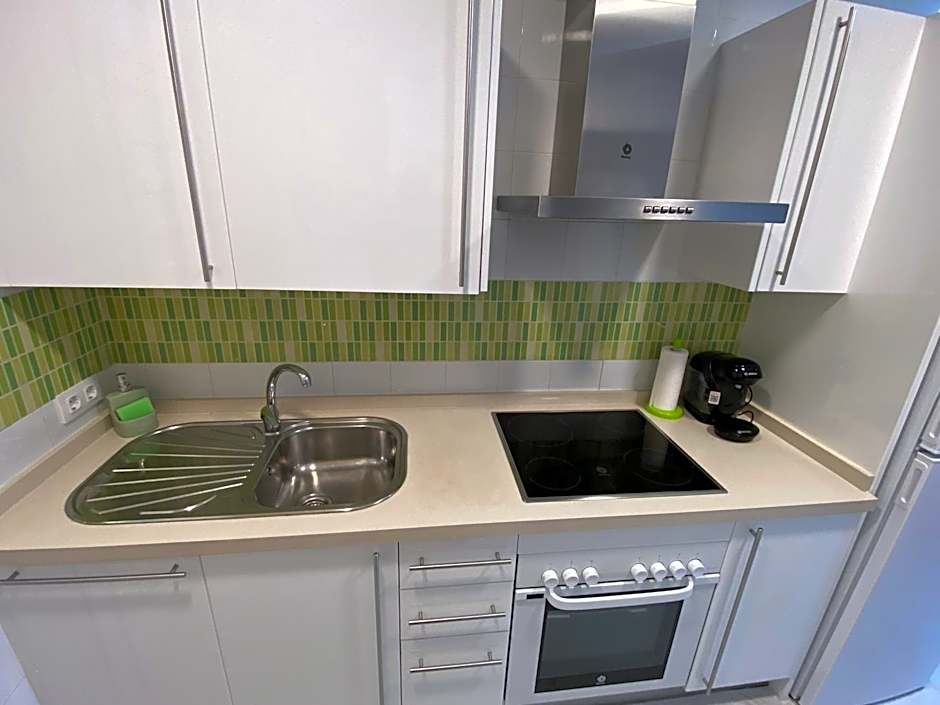 BENALBEACH LOFT ENCANTADOR Newly Renovated