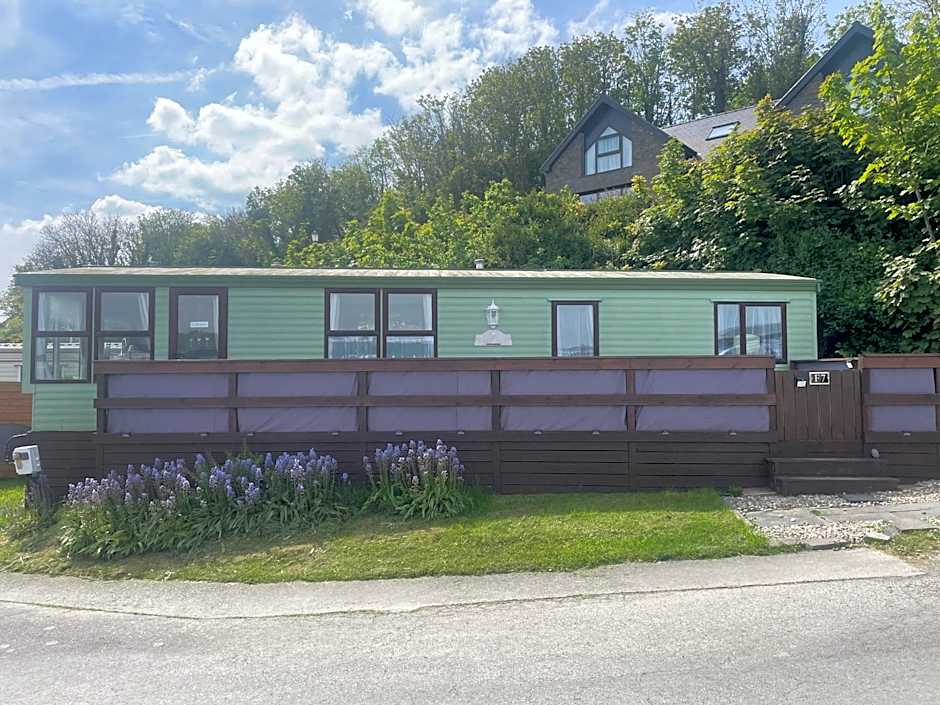 Haven on the Hill 2 Bed Caravan with Town Views of Aberystwyth F7
