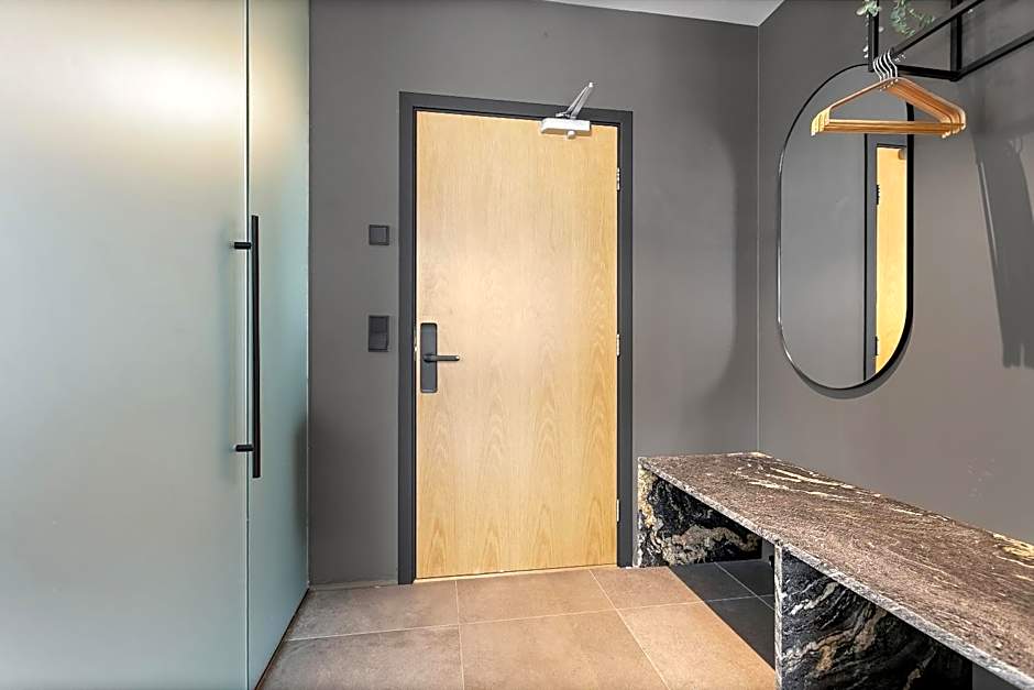 Arctic Comfort Hotel