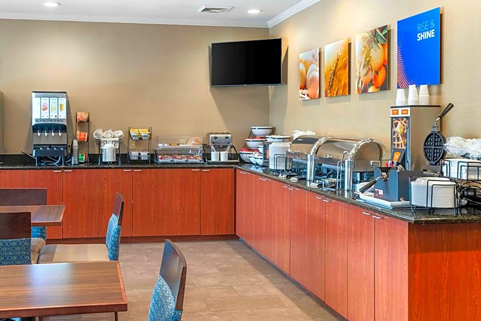 Comfort Inn & Suites Blytheville