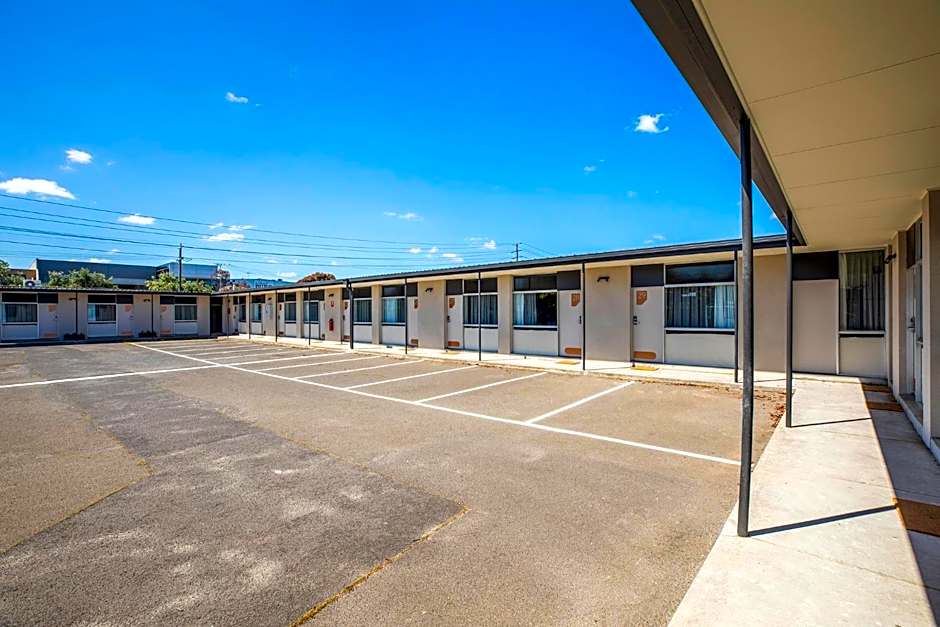 Nightcap at Sandbelt Hotel