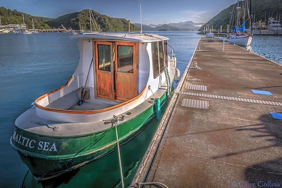 High Street Living Motel