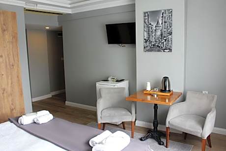 Economy Double Room