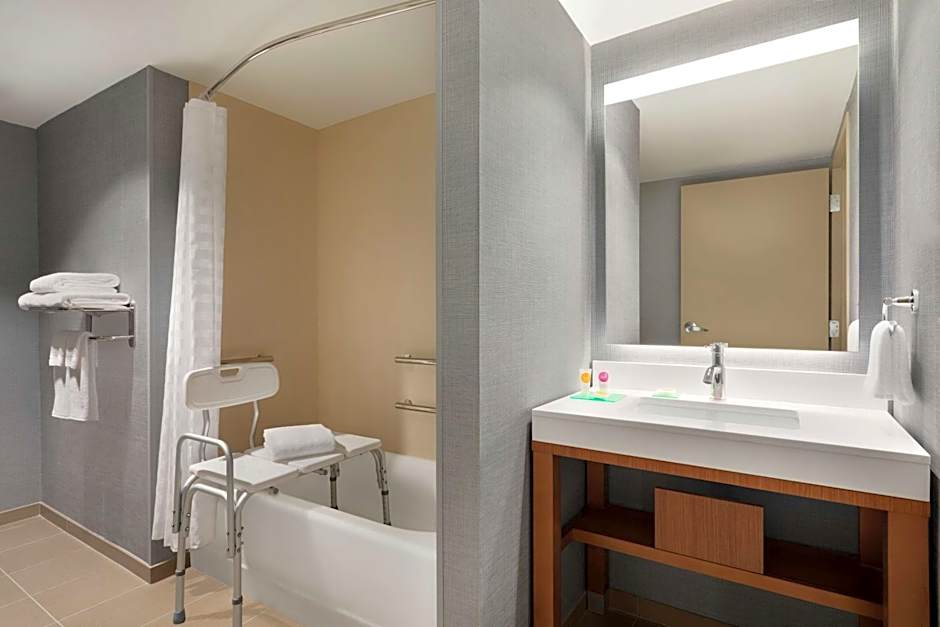 Hyatt Place Virginia Beach Town Center