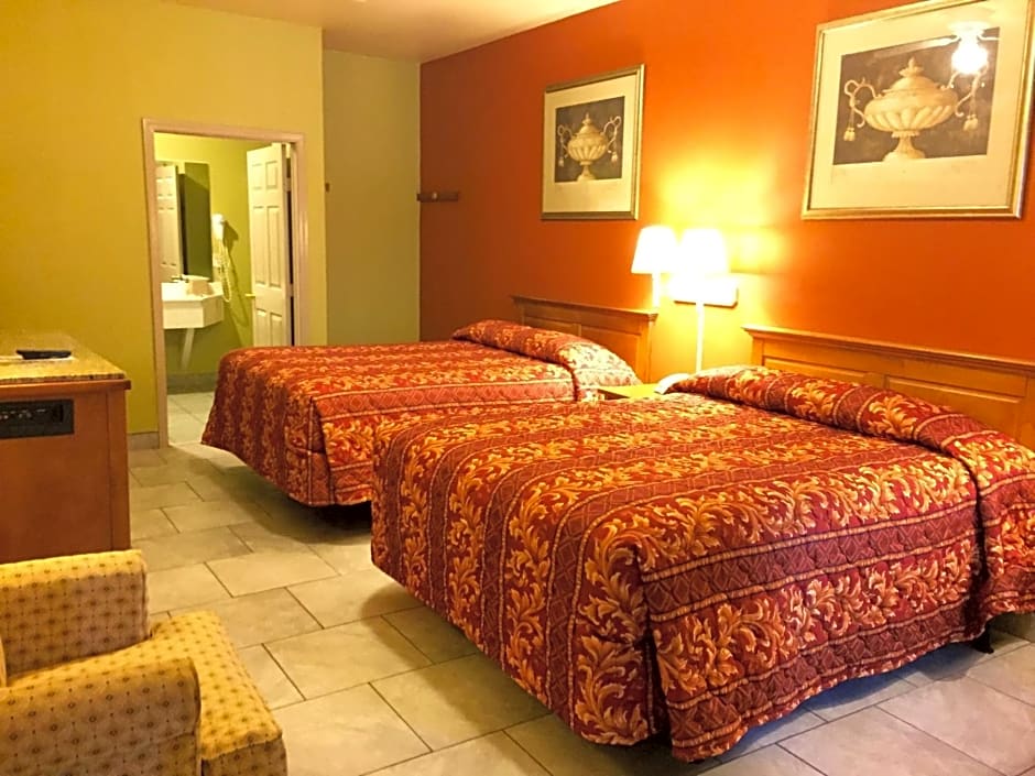 Boca Chica Inn and Suites