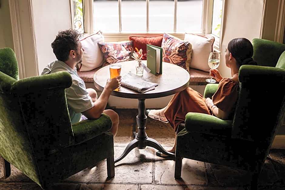 The Wheatsheaf Inn