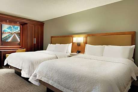 Room with Two Queen Beds - Non-Smoking