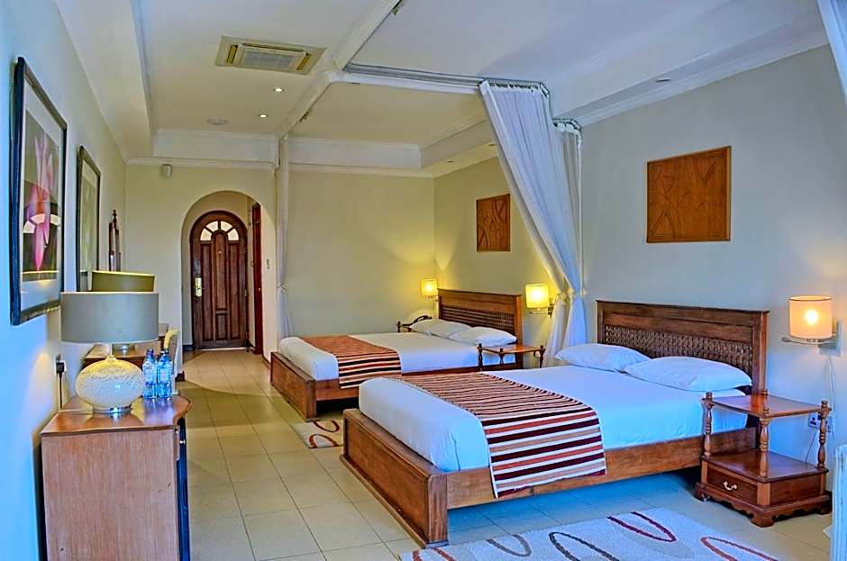 Sovereign Hotel