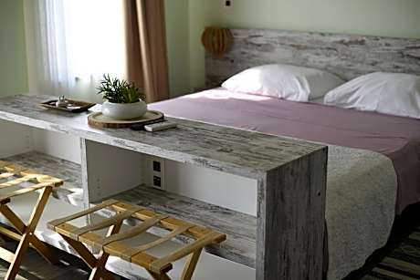 Deluxe Suite with Spa Bath