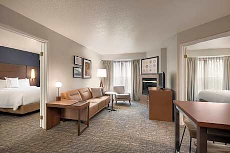 Two-Bedroom Suite