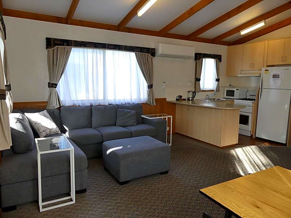Moama Riverside Holiday Park