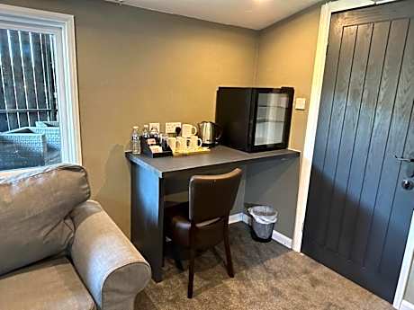 One-Bedroom Suite