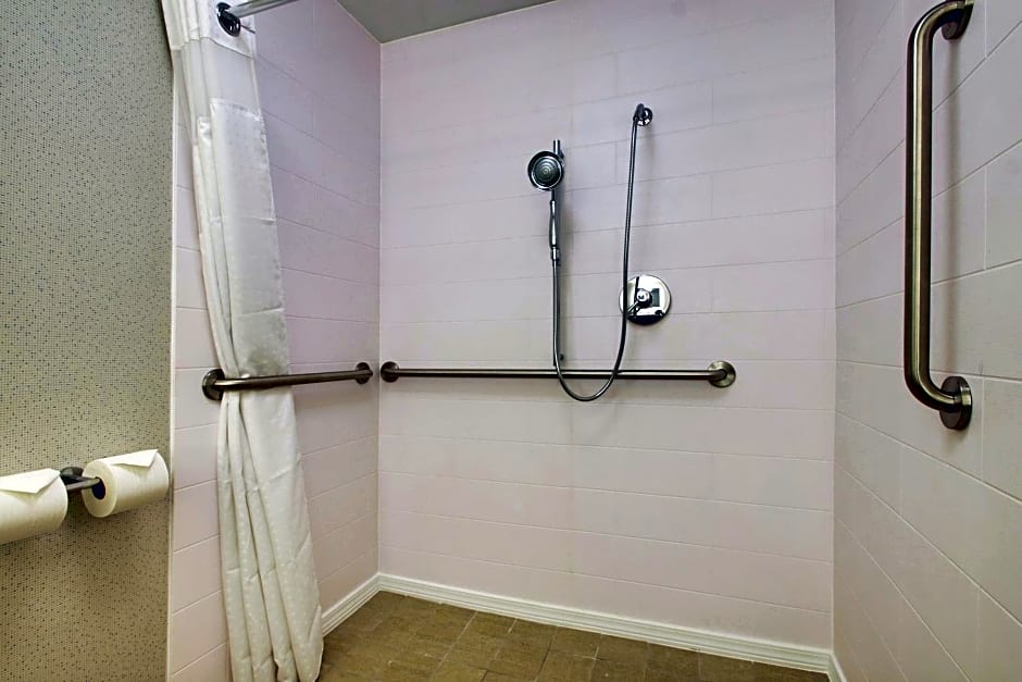 Holiday Inn Express Voorhees/ Mt. Laurel, an IHG Hotel