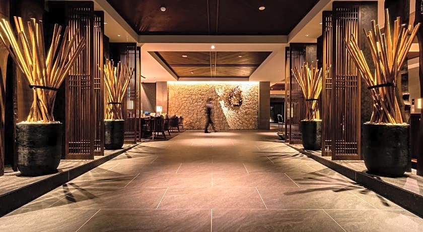One Suite THE GRAND