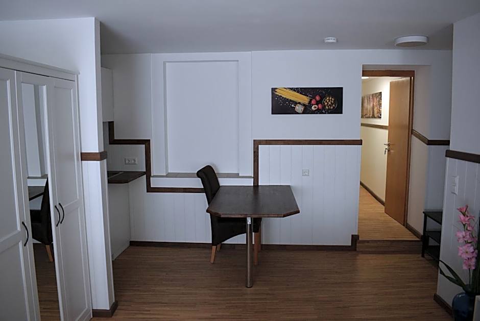 Apartments mit Klimaanlage am Neckarufer, Schöne Aussicht