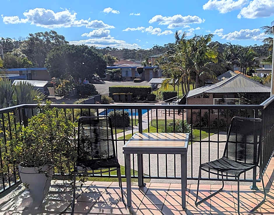 Haven Waters Motel & Apartments