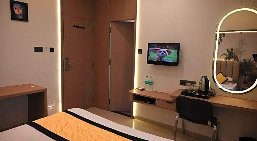 Shradha Saburi Palace Shirdi