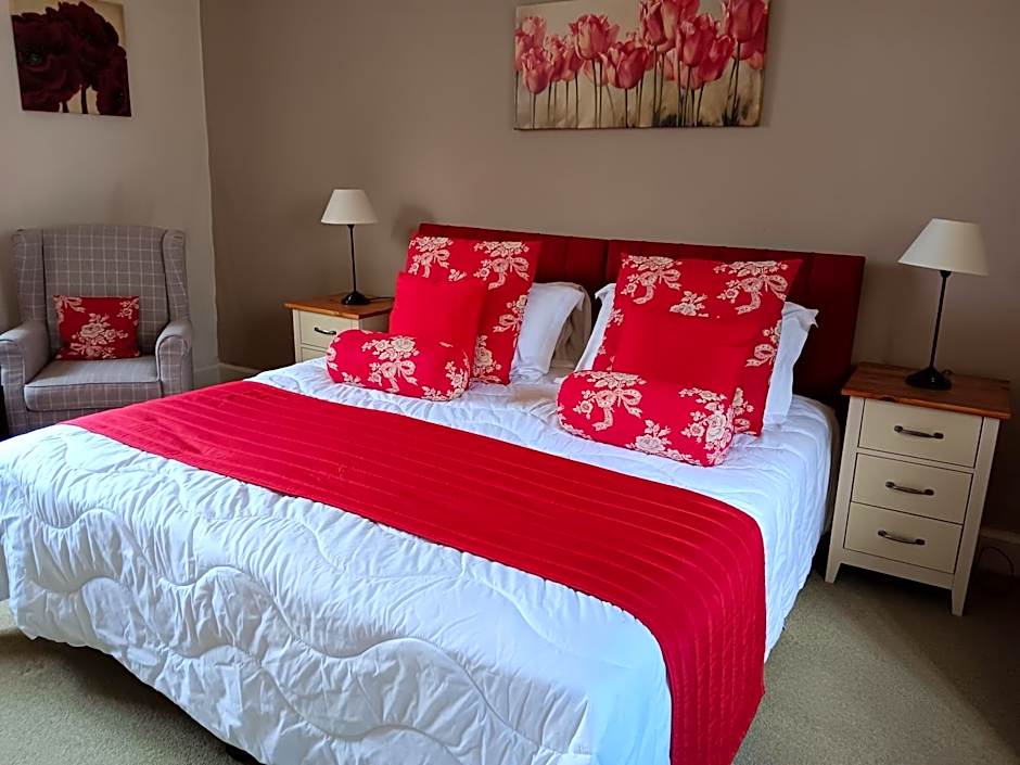 Buckley Farmhouse B & B