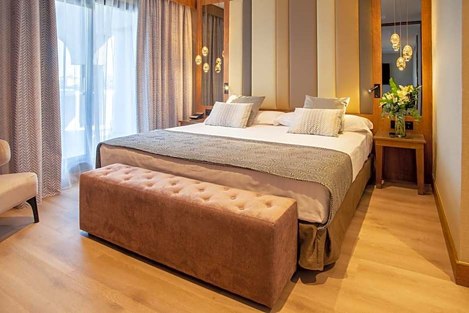 Hotel Granada Center