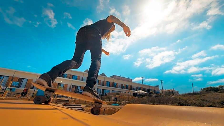 WOT Ericeira Surf Social