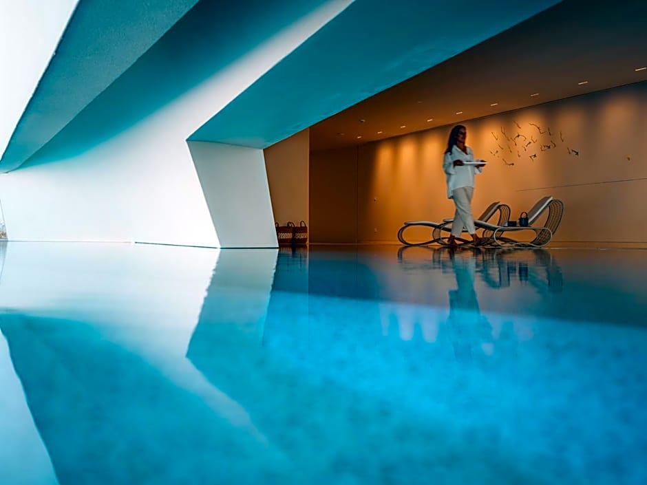 Noūs Santorini, a Member of Design Hotels