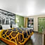 Super 8 by Wyndham Acworth/Atlanta Area