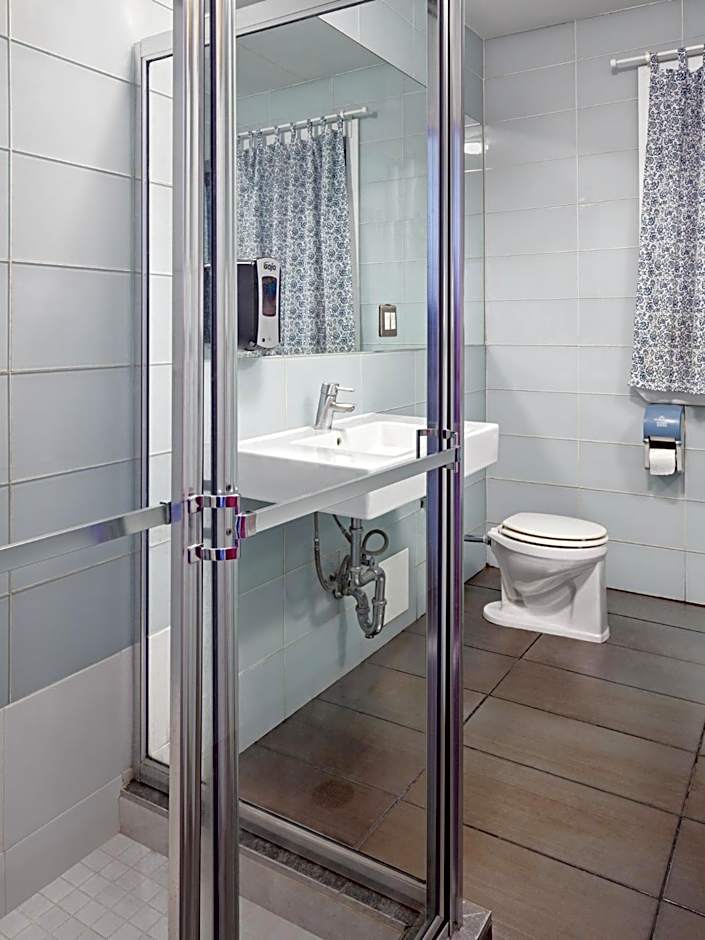 Central Park West Hostel