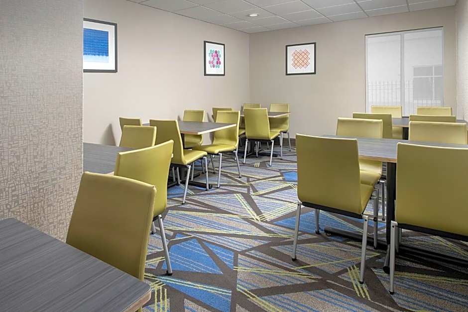 Holiday Inn Express Washington DC-BW Parkway By IHG