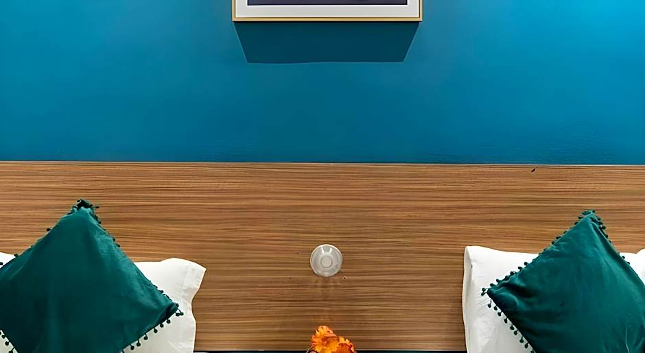 Link Hotel