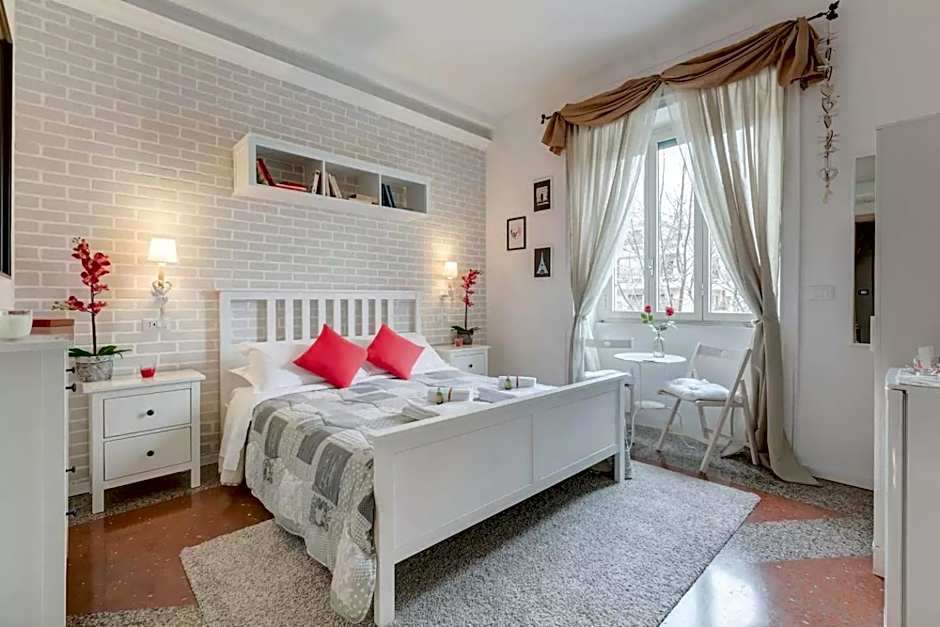 Moonlight Inn Guesthouse