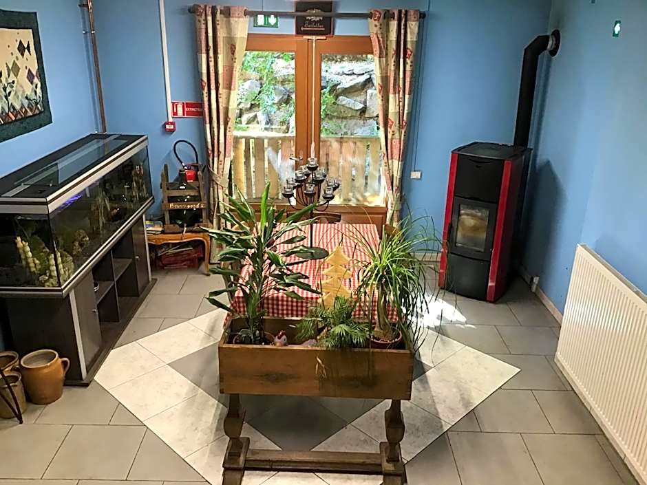 HÔTEL RESTAURANT LA FOURMI