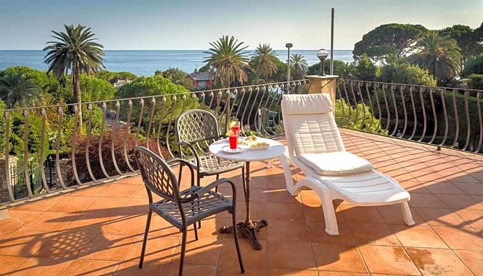 Hotel Villa Flora