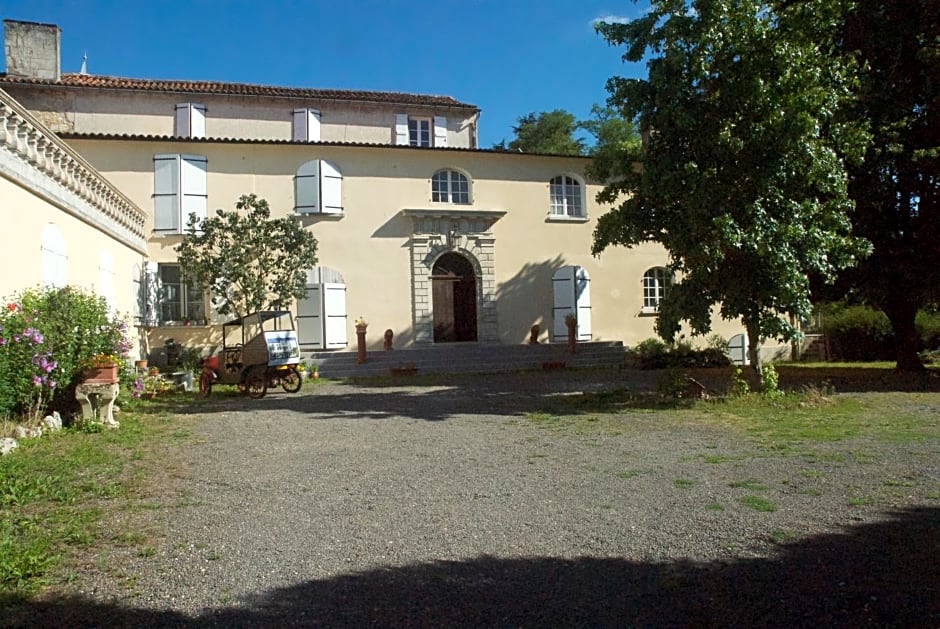 Le Clos des Cèdres b&b