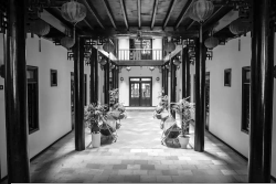 Phu House Hostel