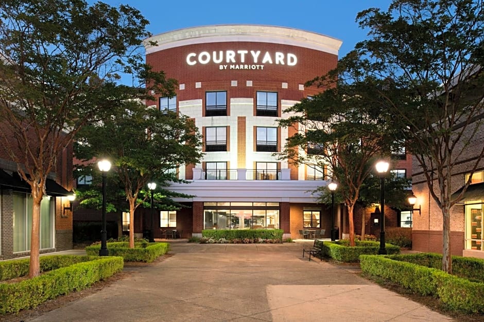 Courtyard by Marriott Memphis Collierville