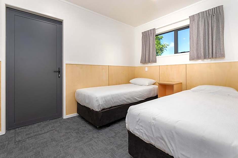 Cambridge Top 10 Holiday Park