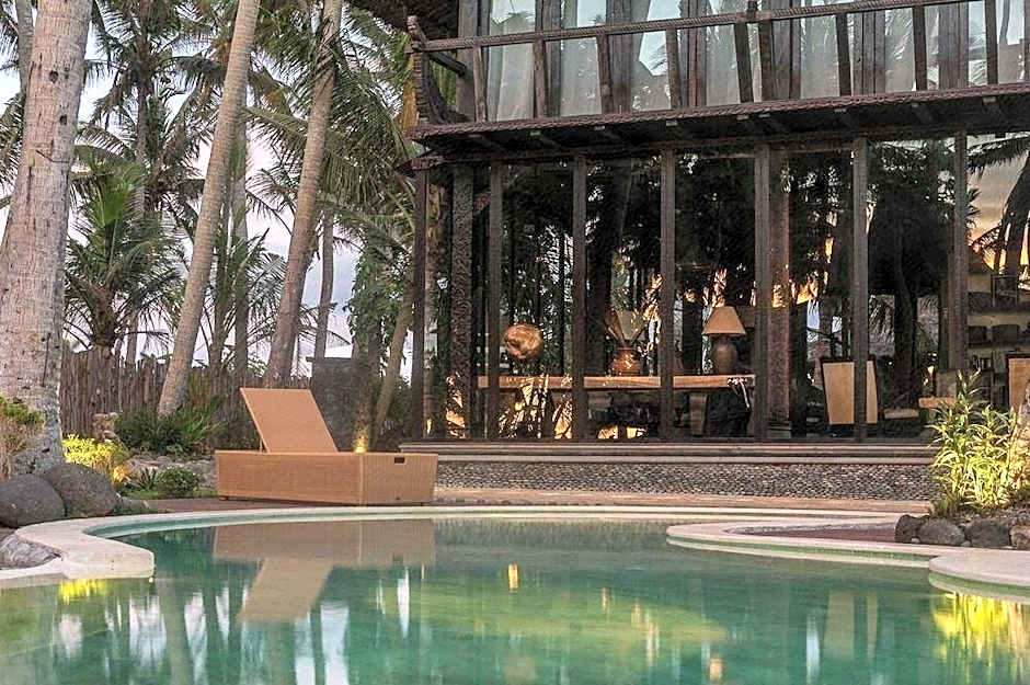 Most Exotic Beachfront Villa Keong