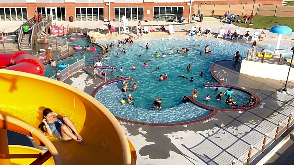 Holiday Inn Express Hotel and Suites Alice By IHG