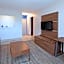Holiday Inn Express Hotel & Suites San Diego-Escondido By IHG