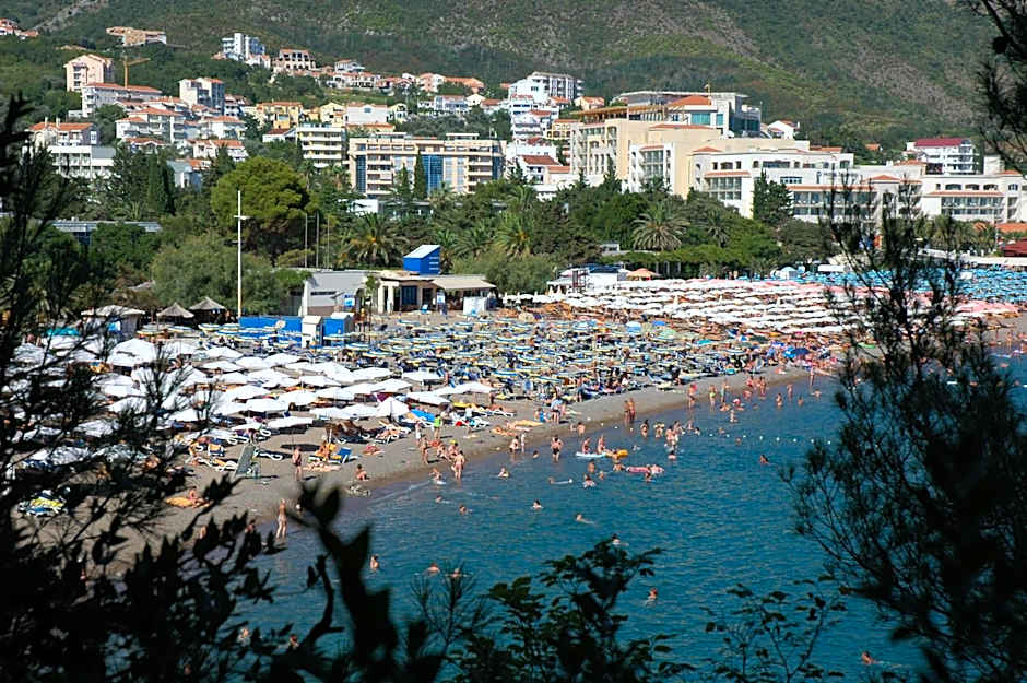 Montenegro Beach Resort