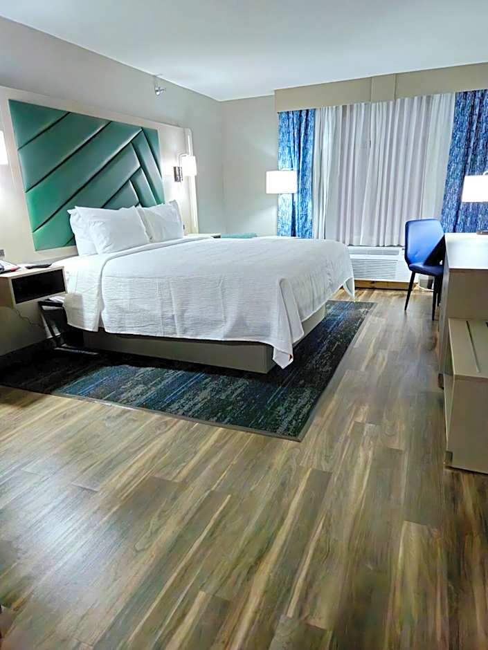 Wingate by Wyndham Sulphur Near Lake Charles