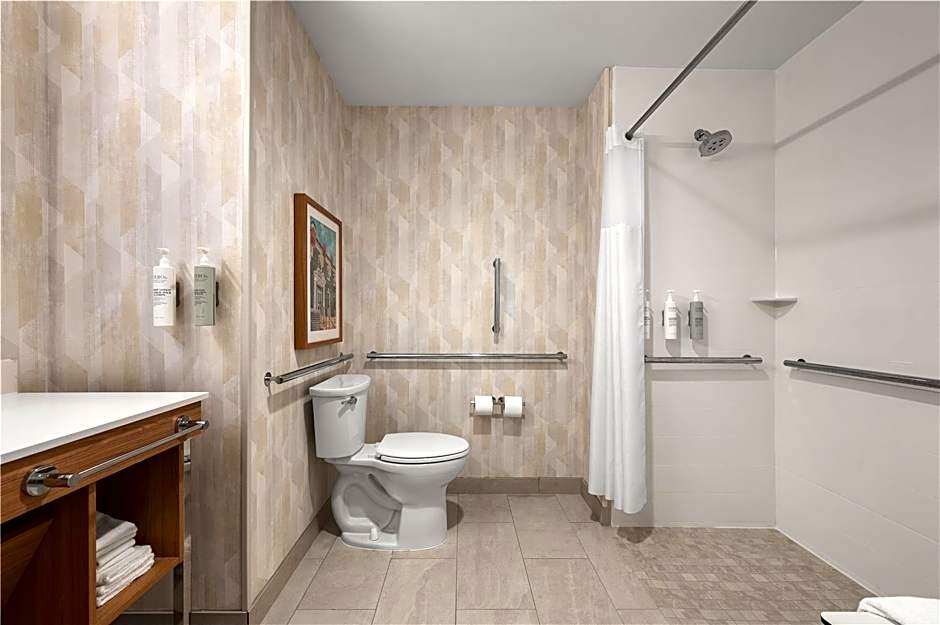 Hampton Inn and Suites by Hilton Port Clinton Catawba Island